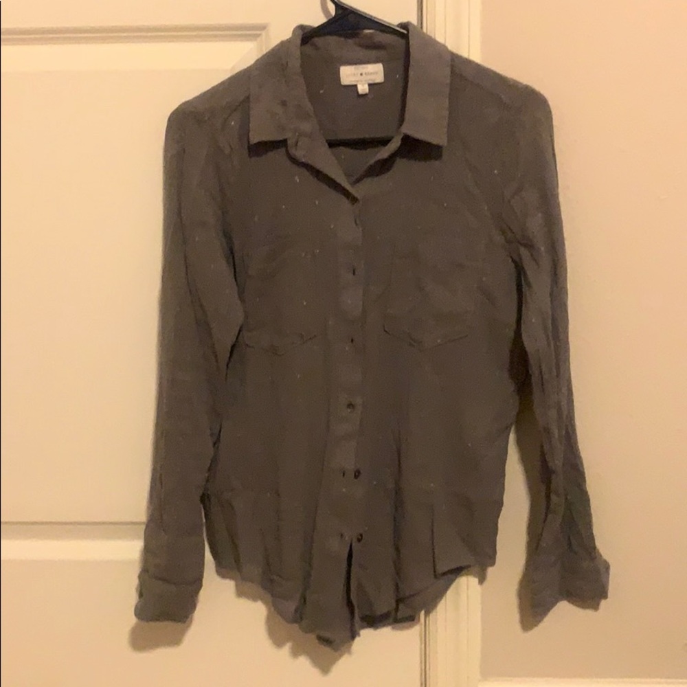 Lucky Brand Women’s Long Sleeve Button Up Top